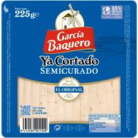 Queso semicurado mezcla G. BAQUERO, cuña cortada 225 g